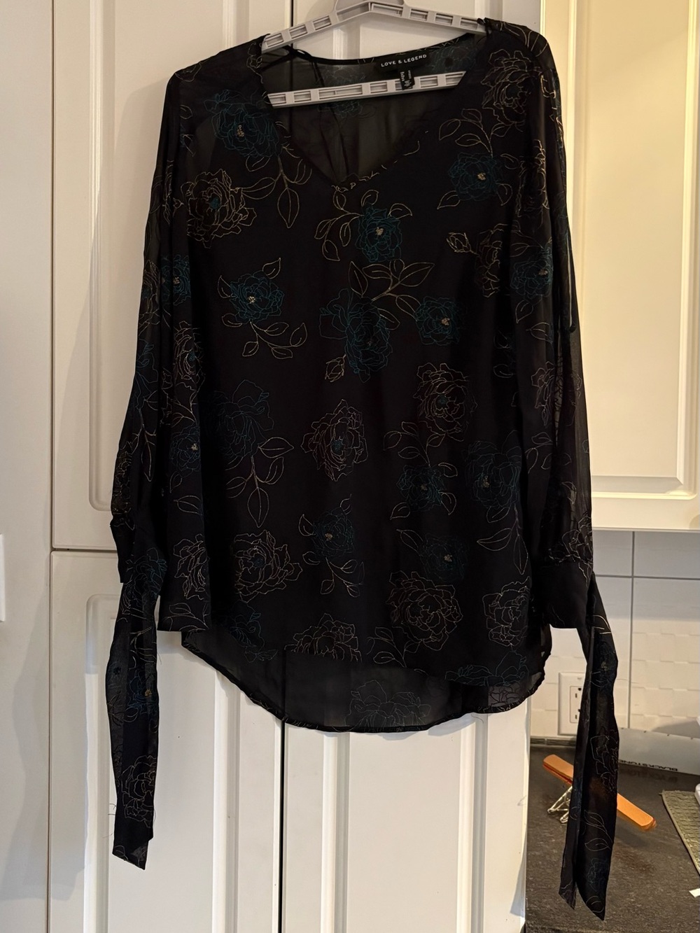 Love & Legend Black Floral Tie-Sleeve Blouse